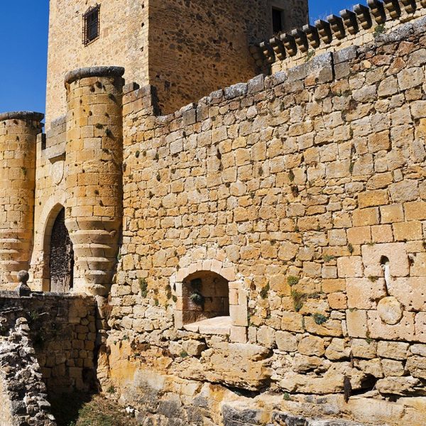 MURALLA.jpg